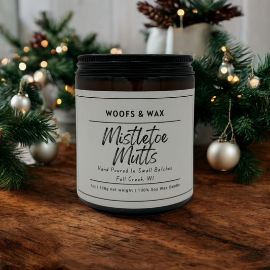 Mistletoe Mutts Candle - 7oz 100% Soy